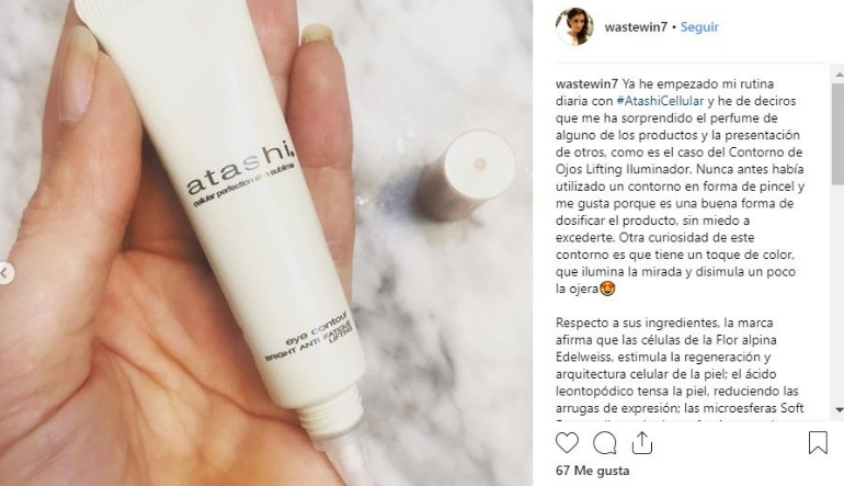 Atashi Contorno de ojos