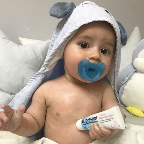 Aday puso a prueba #BepantholBebe