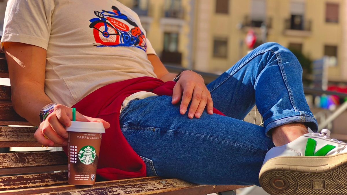 Starbucks #ChilledClassics