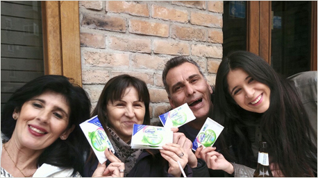 La trndiana Venecia46 y su familia