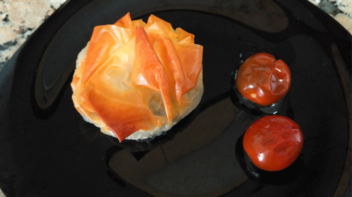 Empanadas griegas de espinacas y queso feta