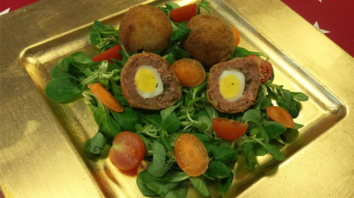 Huevos de codorniz escoceses