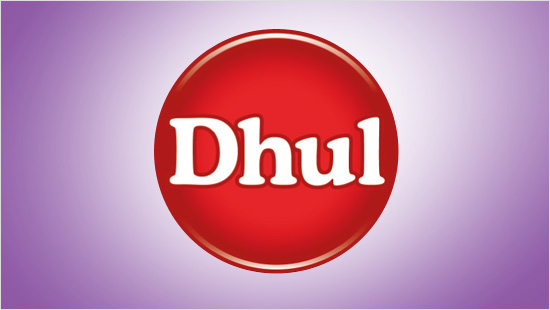 Dhul nace en Granada en 1967 y desde entonces ha mantenido la esencia de sus primeras recetas manteniendo su sabor característico y sus ingredientes frescos y de calidad.