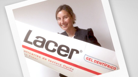 Patricia, del equipo de marketing de Lacer