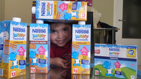 El peque de la trndiana Kuequi 