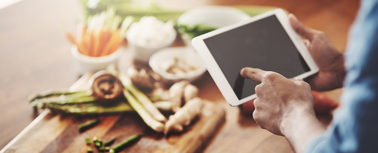 Tras una prueba final en la farmacia, comparamos el antes y el después y compartimos nuestra opinión con nuestro entorno y a través de reseñas.