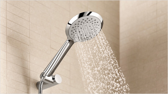 Todo, con una ducha de forma fina, elegante y moderna, que se adapta a cualquier diseño y entorno…