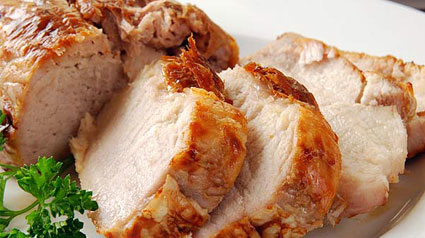 trnd Lomo de cerdo a la sal con naranjas confitadas, tomillo y azúcar moreno
