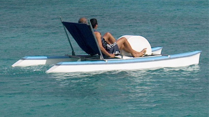 20120912-trnd-pedalo-souvenir-vacances-jpg