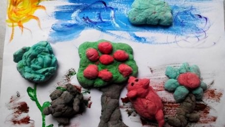 Les œuvres artistiques de la famille de trnder nini3324.