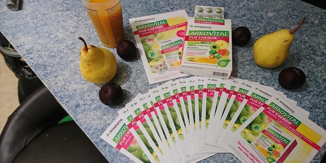 La découverte de notre pack de bienvenue et de notre programme Arkvoital par trnder Palyboy64