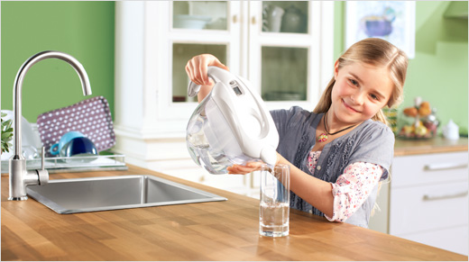 BRITA réduit le tartre, le chlore et les autres métaux contenus dans l’eau du robinet, pour la rendre plus savoureuse.Image