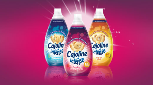 Cajoline Intense est disponible en 3 parfums : Tourbillon de Fraîcheur, Passion Gourmande et Coup de Soleil.