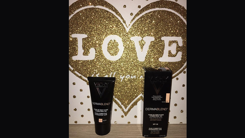 trnder leashamel adore son nouveau fond de teint VICHY DERMABLEND !