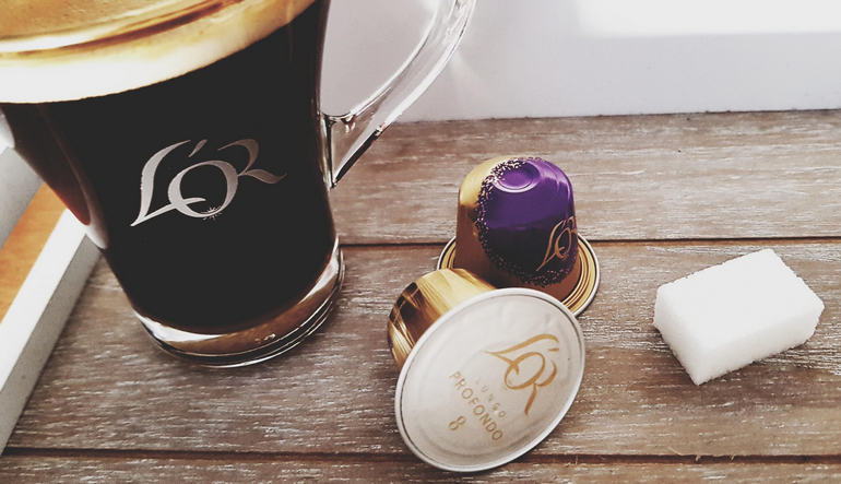 La délicieuse pause-café de trnder Senhorita31300