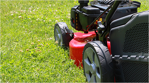 Couvert aussi bien à l'extérieur qu'à l'intérieur, c'est aussi ça l'Assurance habitation MAIF « tout inclus » !