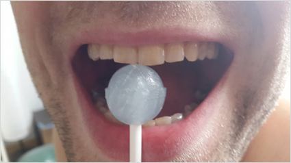 Notre-première-sucette-jpg