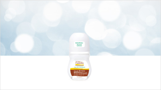 Sans alcool et sans sels d'aluminium, le Déo-soin dermato roll-on lutte efficacement contre l'humidité et les mauvaises odeurs tout en prenant soin des aisselles.