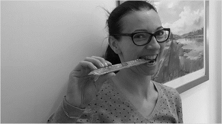 Grâce à Signal Email REPAIR, trnder Sophie1975 peut déguster un bâtonnet glacé en toute tranquillité !