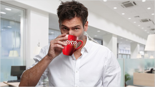 Un petit creux au travail, une réunion à l’improviste, qui ne l’a pas vécu ? Profitons de Royco au bureau pour faire une petite pause et nous changer les idées. :)