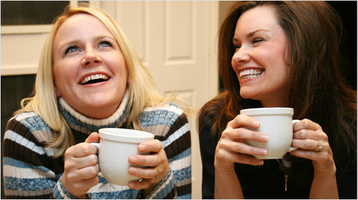 Ensemble, avec 2 équipes de 200 trnders nous allons tester Vichy Dercos NEOGENIC ou AMINEXIL PRO, faire découvrir ce traitement à notre entourage et échanger nos expériences en ligne.