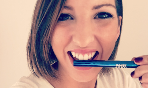 "Merci trnd ! Produit testé avant de partir en soirée, utilisation facile ! Je l'ai glissé dans mon sac et mes amis ont été supers réceptifs ! Mon sourire est éclatant !" trnder Frede54