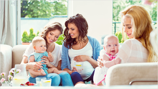 Az elkövetkező hetekben alaposan tesztelhetjük a Bepanthen Baby kenőcsöt és a Hamánek Happy Fruit desszerteket, valamint kisgyermekes barátaink körében is ismertebbé tehetjük a termékeket.