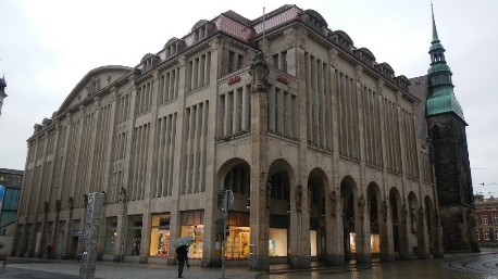 Fonte: "Luoghi cinefili" su wired.it - Hotel protagonista di Grand Budapest Hotel