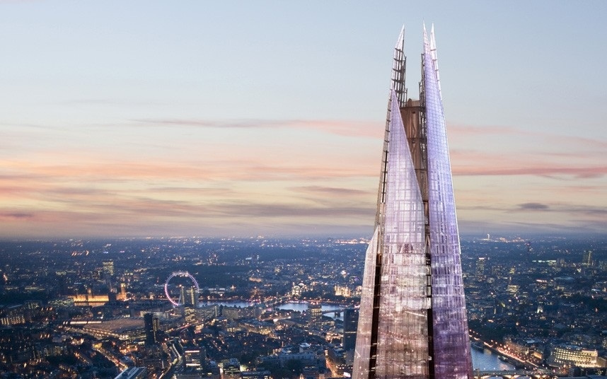  LA SCHEGGIA. Si trova a Londra e coi suoi 87 piani ed è il più alto grattacielo dell'Unione Europea. Lo ha disegnato l'architetto italiano Renzo Piano che lo ha inaugurato nel 2012.