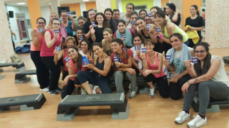 trnder empire durante un suo corso in palestra ha raccontato tutte le caratteriste dei dolcificanti myDietor. Il suo passaparola è andato alla grande ;-)!