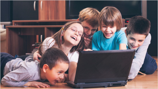 Insieme vogliamo scoprire tre modelli di stampanti Epson EcoTank, scrivere delle recensioni e farli conoscere agli amici! Pronti a scoprire un nuovo modo di stampare? Via!