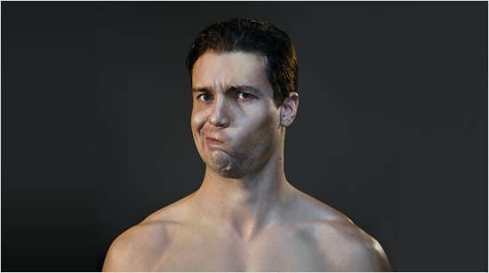 … agevolando il passaggio del rasoio sulla pelle e permettendoci di non dover più fare smorfie davanti allo specchio per facilitare la rasatura! 