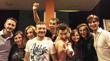 Autoscatto in Low Light per trnder Alli in compagnia degli amici!