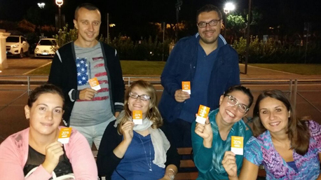 Per trnder teretuzzi una serata con gli amici per raccontare la sua esperienza di shopping online con Zalando