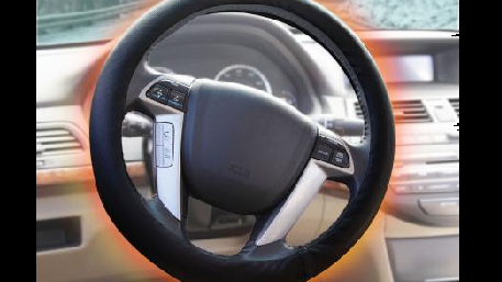 Autorijden bij vrieskou wordt een stuk comfortabeler als je je vingers om een lekker warm stuur kunt leggen!