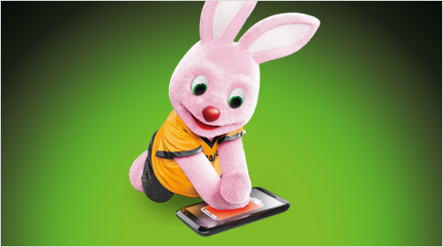 … en je kunt er zelfs je game console of je mp-3 speler mee opladen. Bij de Mobiele Oplader van Duracell…