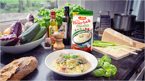  Met Lassie als kookmaatje in de keuken serveer je snel en makkelijk een smeuïge Italiaanse risotto. De Roerbak risottorijst is licht gepoft, waardoor de korrel snel vocht kan opnemen en…