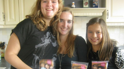 Allemaal tegelijk ongesteld.