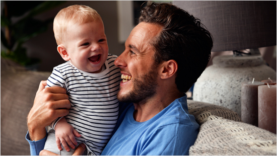 ... in deze nieuwe verpakking hebben dezelfde vertrouwde Nutrilon receptuur. Ervaar het zelf en probeer de vernieuwde verpakking van Nutrilon Opvolgmelk samen met 1.000 andere ouders in ons nieuwe trnd-project!