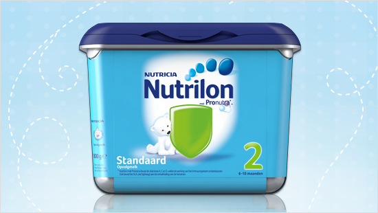 Borstvoeding is de beste voeding voor je baby, maar er kan een moment komen waar je overstapt op flesvoeding, of op een combinatie van borst- en flesvoeding. Nutrilon Standaard 2 met Pronutra...