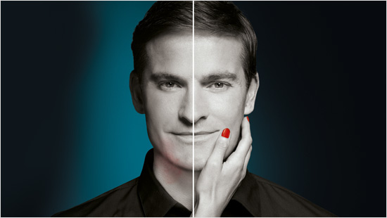 W czasie dwóch tygodni testu, zachowując swój stały rytm golenia, użyj Gillette Mach 3 Turbo do golenia prawej strony twarzy, a maszynki Gillette Blue II do golenia lewej strony twarzy.