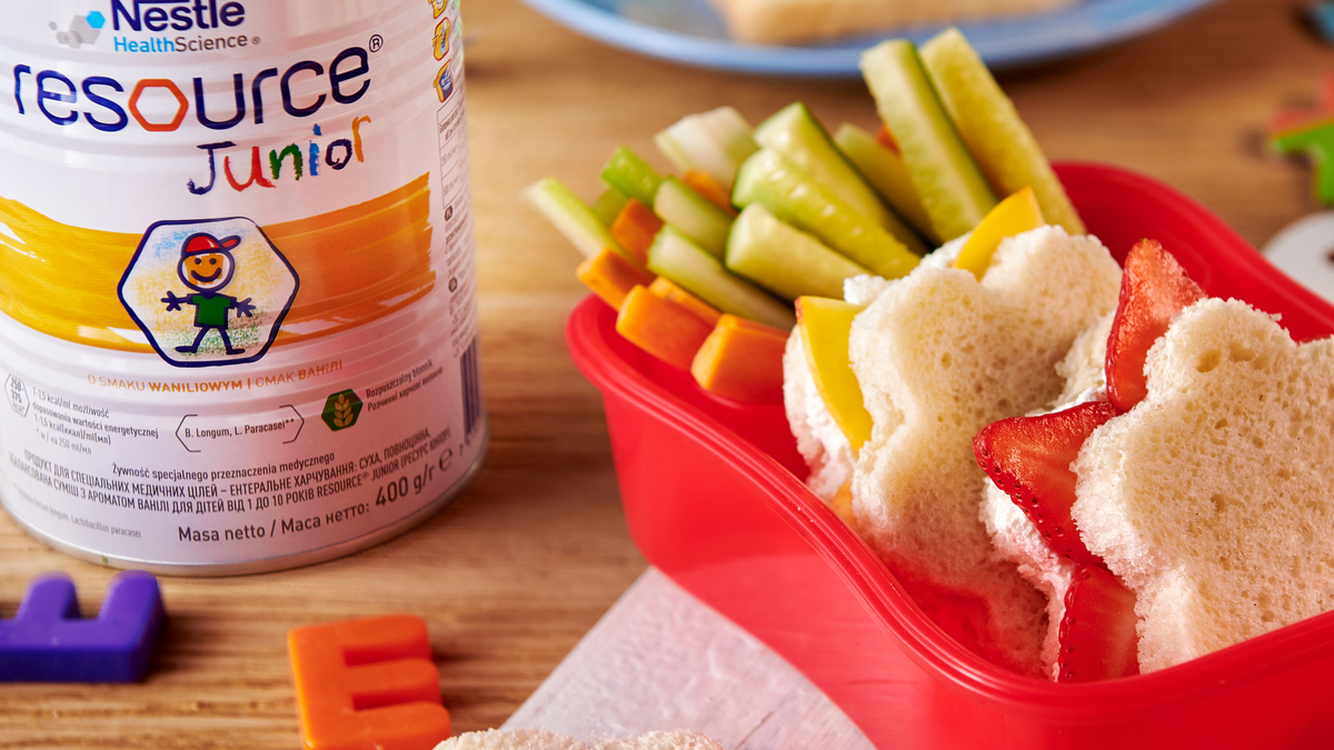 Podziel się produktem odżywczym Resource® Junior!