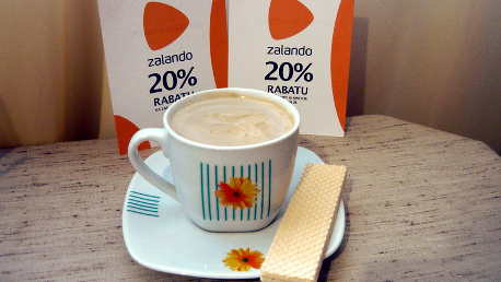 Magdalena127: "Nie ma to jak spotkanie z przyjaciółkami na kawce i plotkowanie o najnowszych trendach mody! ;)"