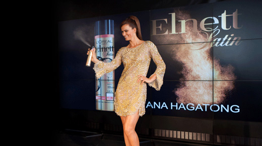 A laca Elnett Lisíssimo é apreciada tanto pelos melhores estilistas como pela modelo Cláudia Vieira, embaixadora da marca L'Oréal Paris.