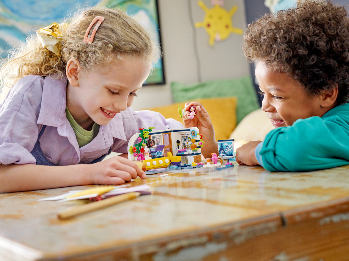 Să înceapă distracția cu seturile LEGO®!