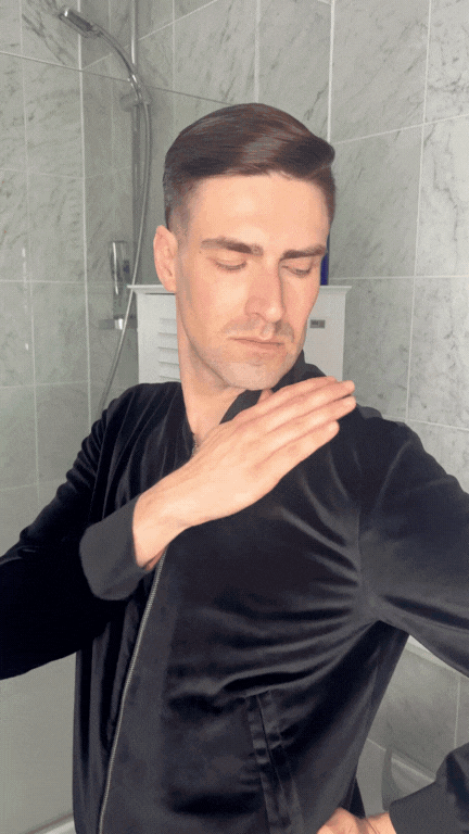 Scroll-stopping hooks